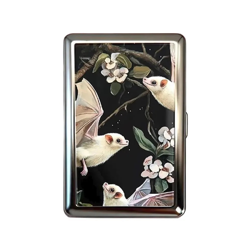 Vintage-Style Vintage Card Case Metal Material Easy Snap Metal Case Versatile Design Multi-function Card Holder ID Card Holder