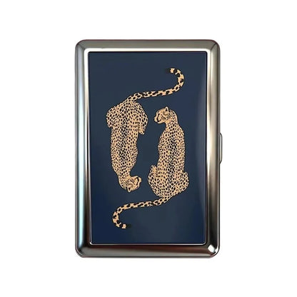 Vintage-Style Vintage Card Case Metal Material Easy Snap Metal Case Versatile Design Multi-function Card Holder ID Card Holder